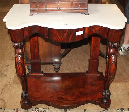 Victorian mahogany and marble topped wash stand